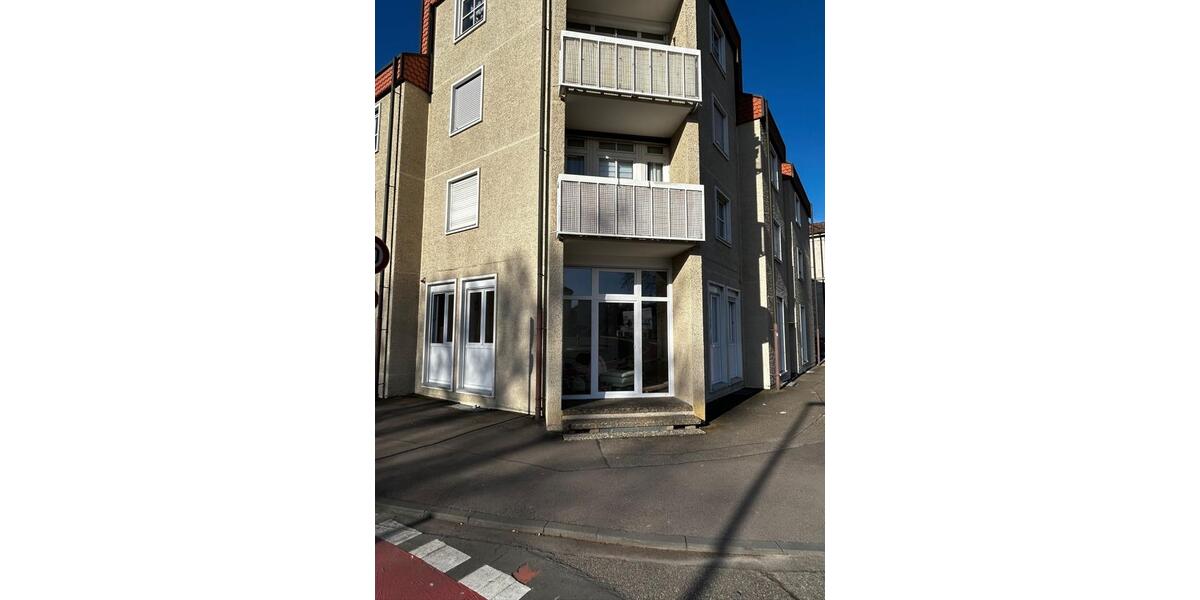 Erdgeschoßwohnung Gaggenau - 4 Zimmer, 106 m&sup2;, 325.000&euro; | Angebot:26136902