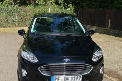 Ford Fiesta 45.000 km 13.800 € Niefern 75223