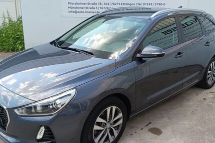 Hyundai i30 71.300 km 16.090 € Ettlingen 76275