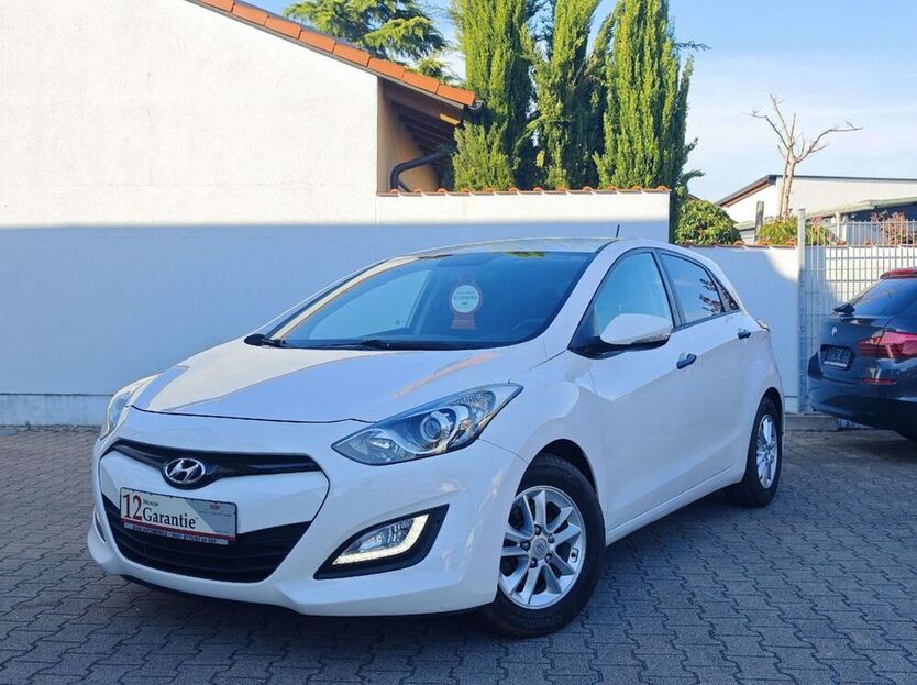 i30