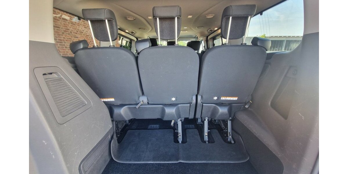 Ford Tourneo Custom 320 L1 H1 Tourneo Trend Klima 60.000 km 31.499 € Landau 76829