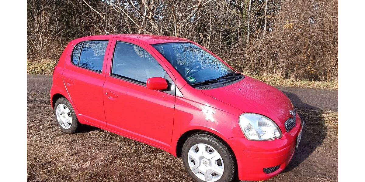 Toyota Yaris 166.500 km 3.200 &euro; Gernsbach 76593
