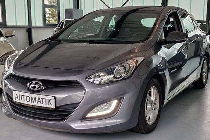 Hyundai i30 52.650 km 11.199 &euro; Keltern (Pforzheim) 75210