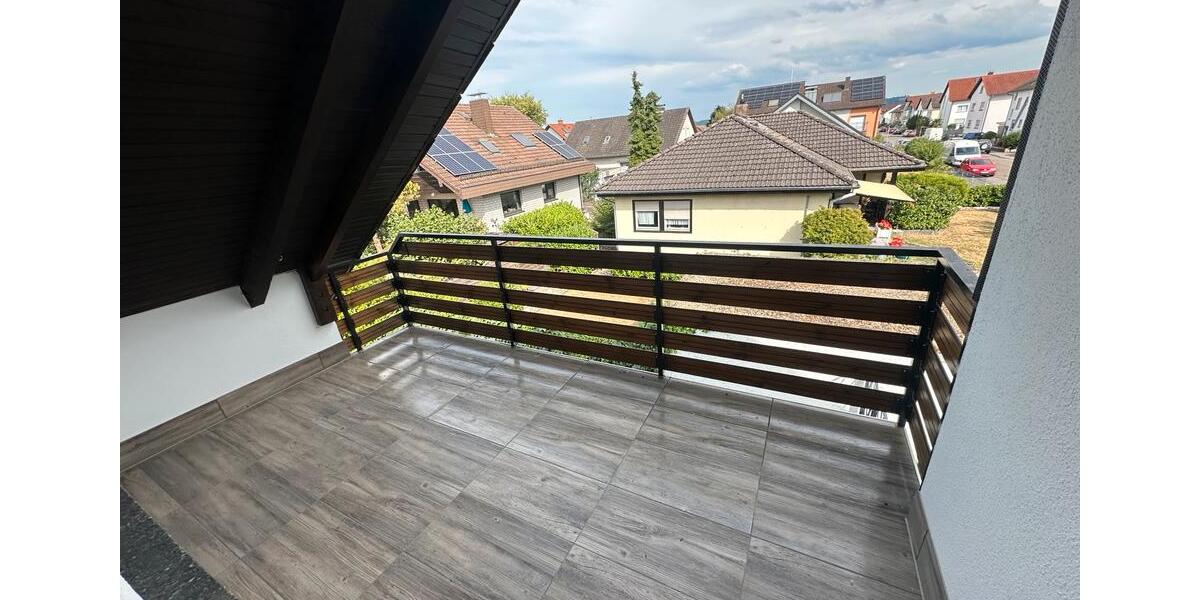 Etagenwohnung Stutensee - 4 Zimmer, 98 m&sup2;, 1.550&euro; | Angebot:24563587