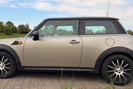 Mini Cooper 179.500 km 990 &euro; Hagenbach 76767