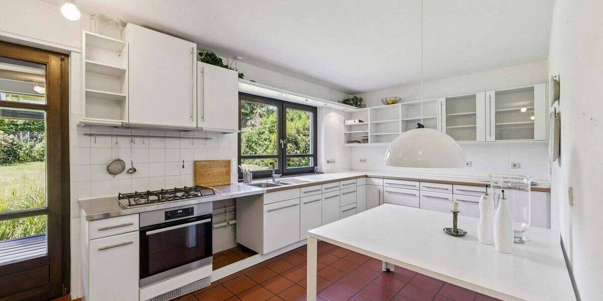 Einfamilienhaus Rastatt - 7 Zimmer, 290 m&sup2;, 849.000&euro; | Angebot:26879630
