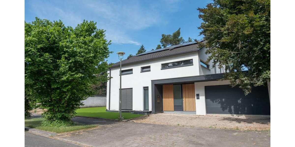 Einfamilienhaus Karlsruhe Hagsfeld - 7 Zimmer, 260 m&sup2;, 2.200.000&euro; | Angebot:24844324