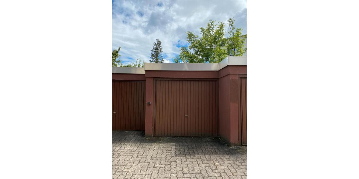 Etagenwohnung Pforzheim Nordstadt - 3 Zimmer, 85 m&sup2;, 250.000&euro; | Angebot:27072491