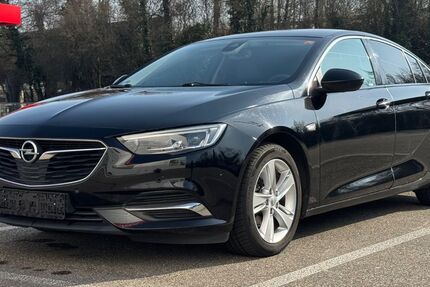 Opel Insignia 140.000 km 11.999 &euro; Karlsruhe 76189