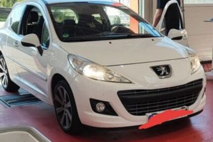 Peugeot 207 125.000 km 3.500 &euro; Rheinzabern 76764