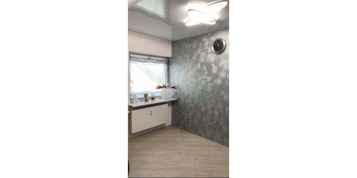 Dachgeschoßwohnung Bretten - 3.5 Zimmer, 100 m&sup2;, 299.000&euro; | Angebot:27085457