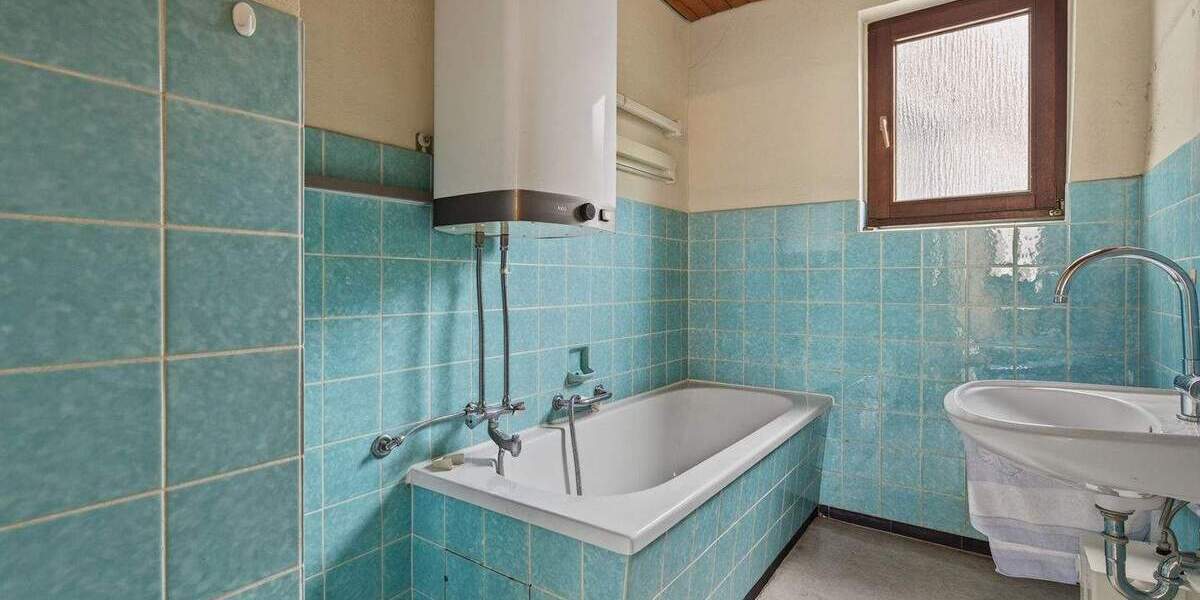 Mehrfamilienhaus, Wohnhaus Linkenheim-Hochstetten Linkenheim - 6 Zimmer, 199 m&sup2;, 549.000&euro; | Angebot:25771475