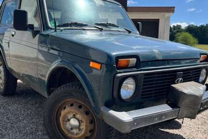 Lada Niva 41.131 km 6.498 € Schömberg 75328