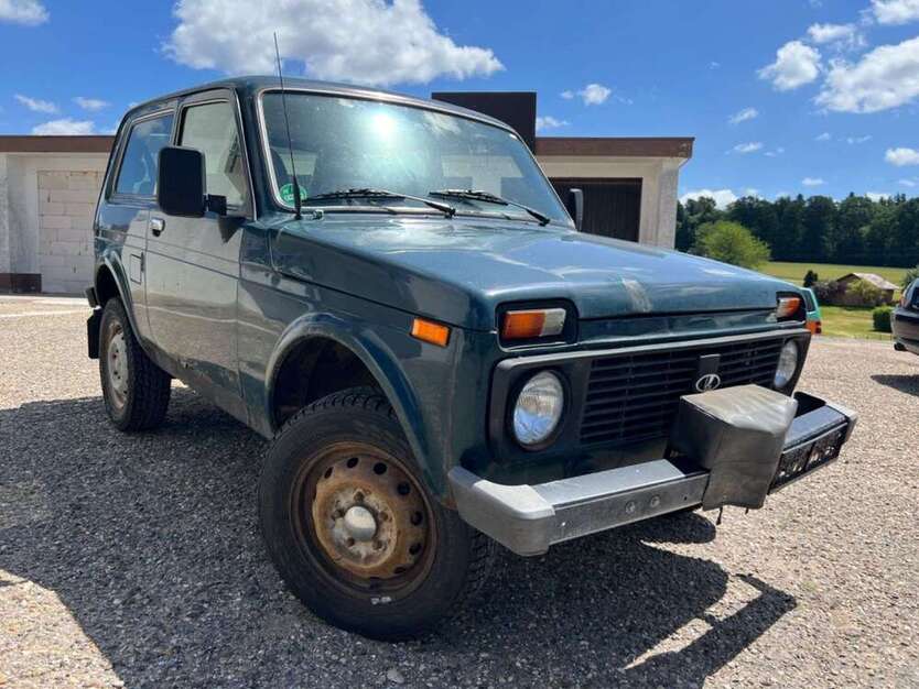 Lada Niva 41.131 km 6.498 € Schömberg 75328