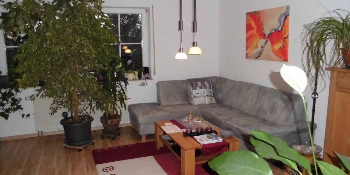 Etagenwohnung Niefern-Öschelbronn Niefern - 3 Zimmer, 99 m&sup2;, 965&euro; | Angebot:26420111