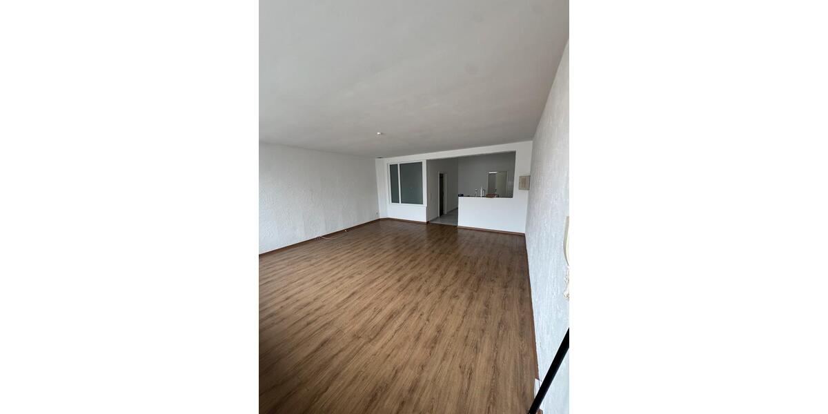 Etagenwohnung Herxheim bei Landau/Pfalz Pfalz - 2 Zimmer, 70 m&sup2;, 800&euro; | Angebot:25325902