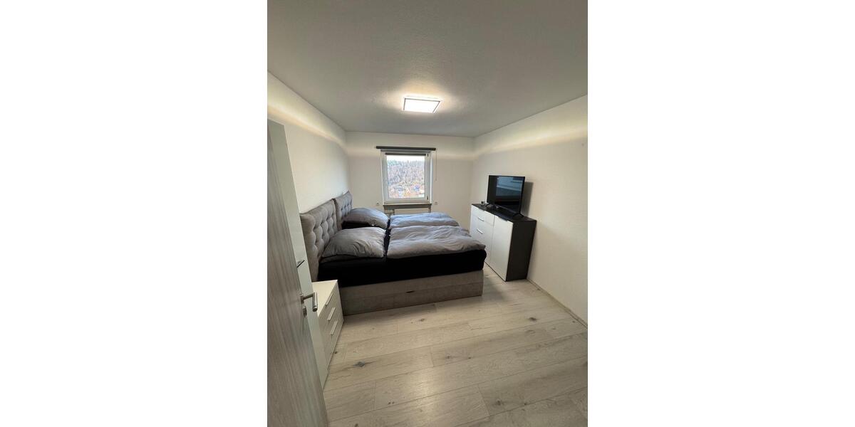 Einfamilienhaus Pforzheim Eutingen - 4 Zimmer, 115 m&sup2;, 1.890&euro; | Angebot:25612131