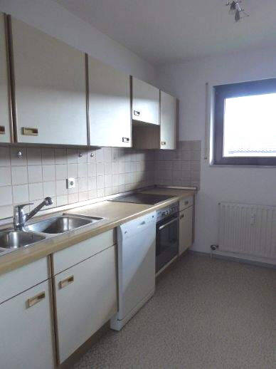 Etagenwohnung Pforzheim Nordstadt - 3 Zimmer, 82 m&sup2;, 710&euro; | Angebot:26842805