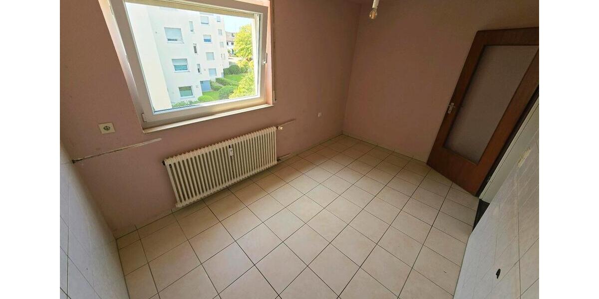 Etagenwohnung Straubenhardt - 3 Zimmer, 82 m&sup2;, 235.000&euro; | Angebot:27096355