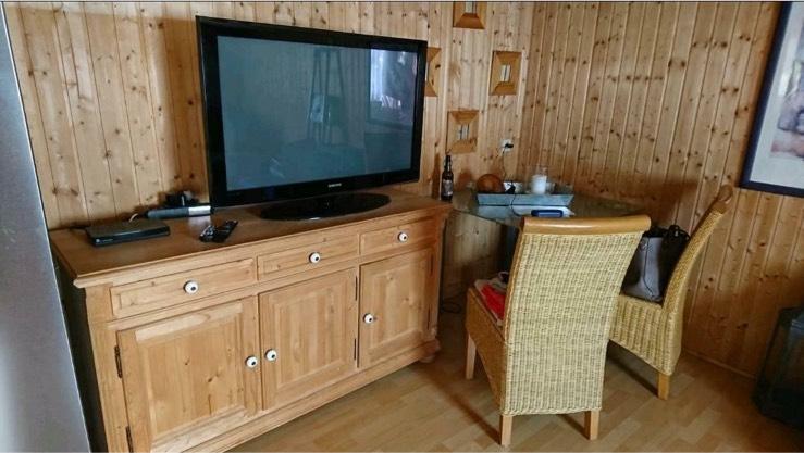 Haus am See - Dauercampingplatz in Freizeitparadies Plittersdorf