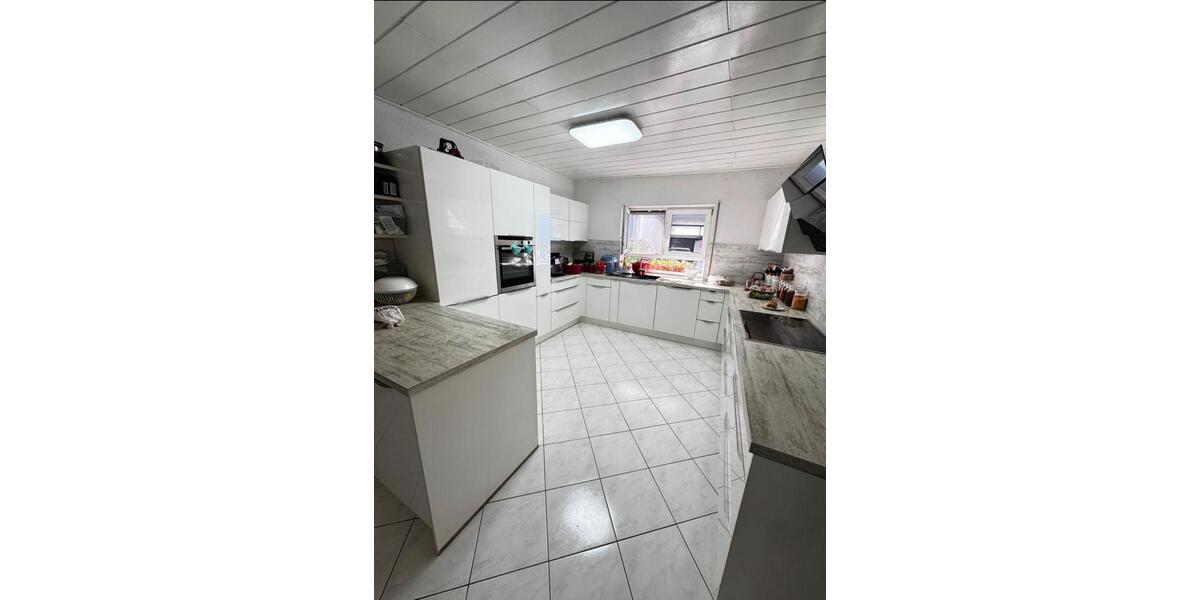 Mehrfamilienhaus, Wohnhaus Kraichtal - 14 Zimmer, 450 m&sup2;, 860.000&euro; | Angebot:27155425
