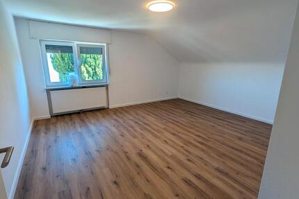 Wohnung Karlsruhe Wettersbach - 5 Zimmer, 113 m&sup2;, 1.500&euro; | Angebot:26414163