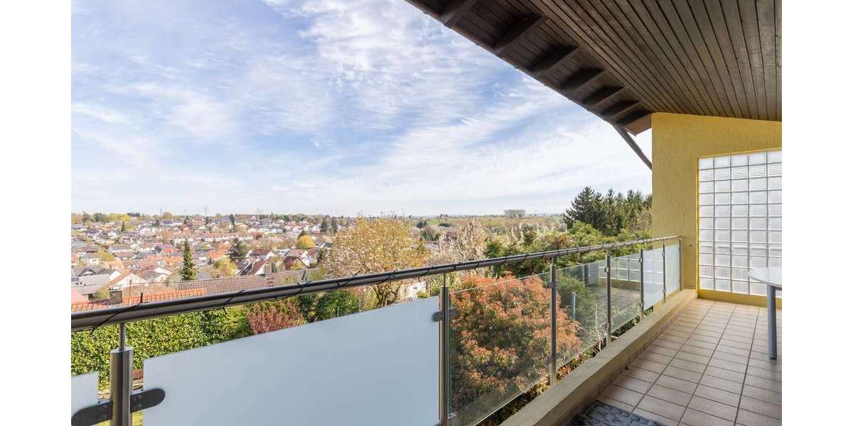 Einfamilienhaus Karlsruhe Wettersbach - 9 Zimmer, 352 m&sup2;, 1.480.000&euro; | Angebot:26181031