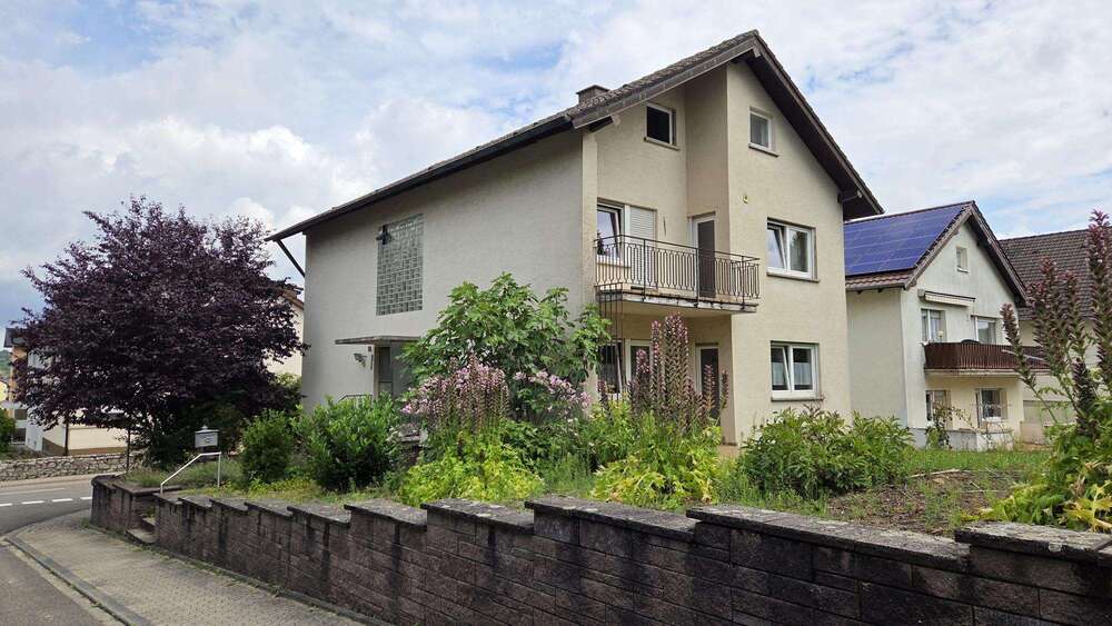 Haus zum Kaufen in Kraichtal 399.000 € 188 m² 7 zimmer