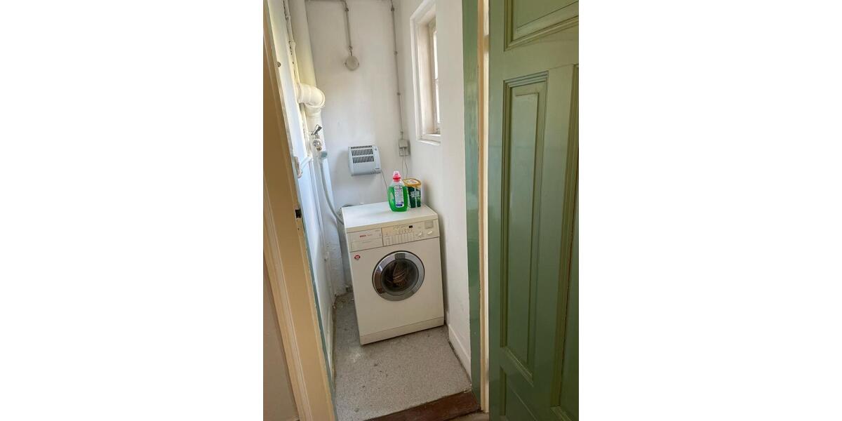 Ein separates Zimmer in einer 3-Zimmer-Wohnung 15 zimmer