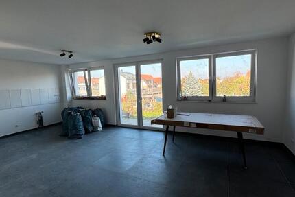 3,5Z.Whg.Neubau.Fußbodenheizung.1300Kaltmiete 3 zimmer