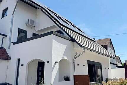 Haus Karlsruhe Daxlanden - 12 Zimmer, 460 m&sup2;, 1.395.000&euro; | Angebot:26942748
