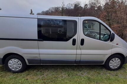 Opel Vivaro 266.653 km 5.400 &euro; Pforzheim 75172