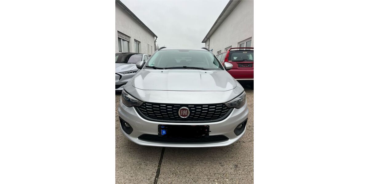 Fiat Tipo 21.002 km 10.000 &euro; Landau 76829
