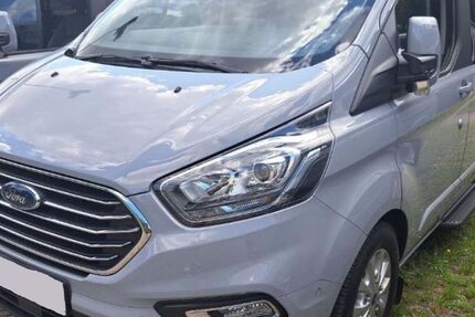 Ford Tourneo Custom 46.200 km 40.990 € Karlsruhe 76187