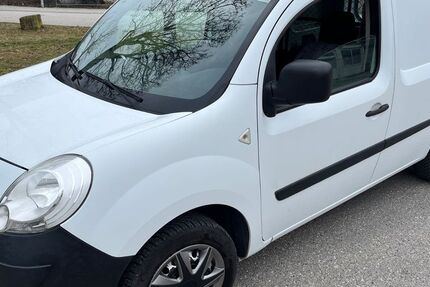 Renault Kangoo 161.000 km 4.200 &euro; Büchelberg 76744