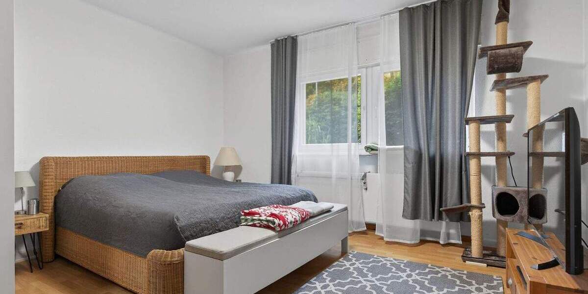 Seltene Gelegenheit: Dreifamilienhaus mit viel Platz und Potenzial in Ettlingen-Spessart 1 zimmer