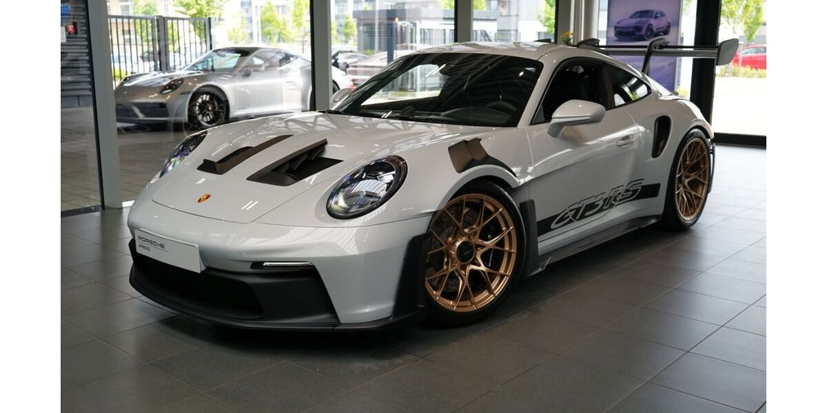 Porsche 992 4.750 km 293.900 &euro; Landau 76829