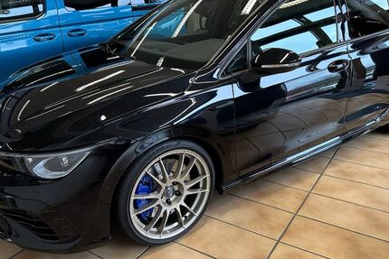 VW Golf 31.670 km 39.990 &euro; Neuenbürg-Arnbach 75305