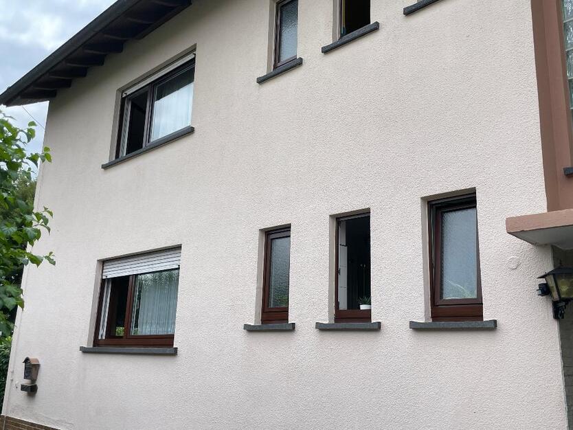*** Zweifamilienhaus mit Potential für mehr !