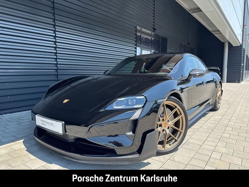 Porsche Taycan 6.790 km 199.900 € Ettlingen 76275