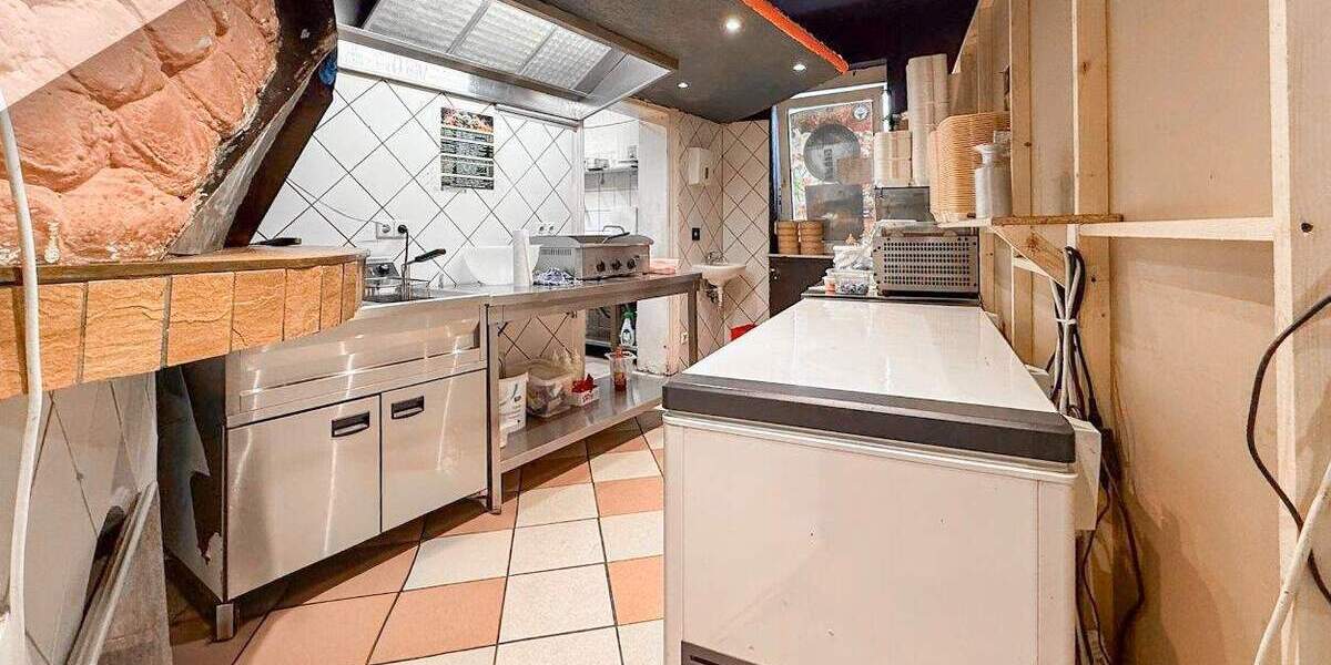 Mehrfamilienhaus, Wohnhaus Graben-Neudorf Neudorf - 7 Zimmer, 181 m&sup2;, 300.000&euro; | Angebot:25666464