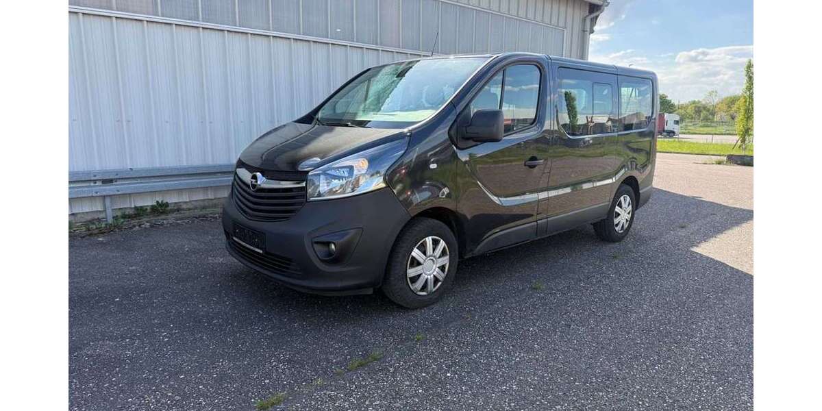 Opel Vivaro 206.000 km 11.700 &euro; Ötigheim 76470