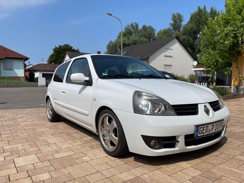 Clio