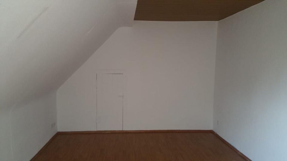Etagenwohnung Remchingen - 3 Zimmer, 140 m&sup2;, 1.300&euro; | Angebot:24755107