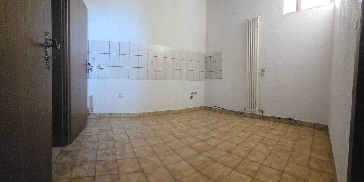 ***Gepflegtes Einfamilienhaus mit großer WerkstattGarage zu verkaufen!*** 5 zimmer