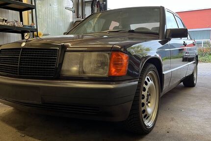 Mercedes-Benz 190 257.000 km 5.500 &euro; Ötigheim 76470