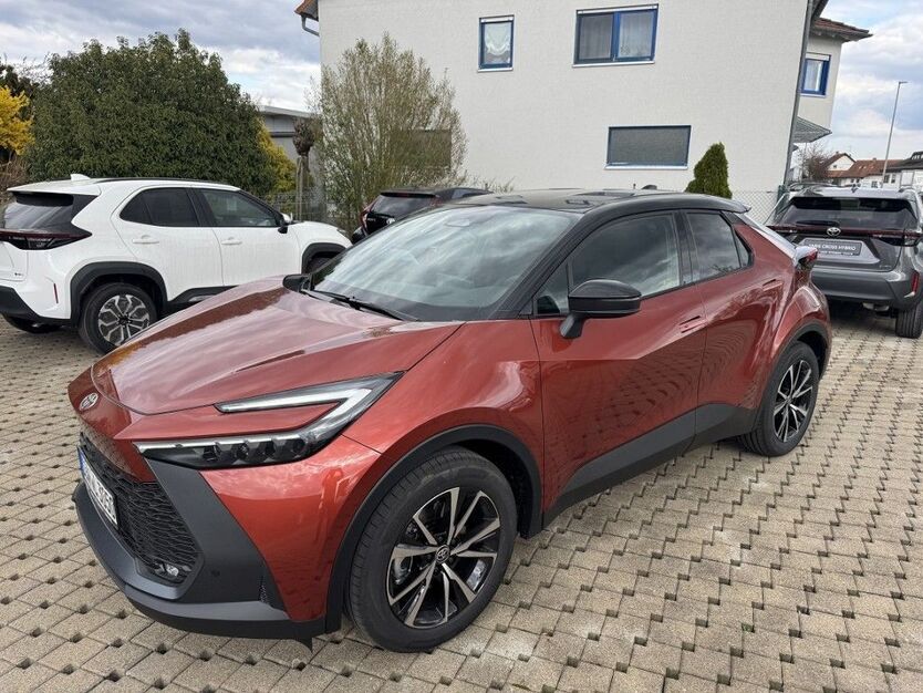 Toyota C-HR 3.000 km 34.888 € Hördt 76771