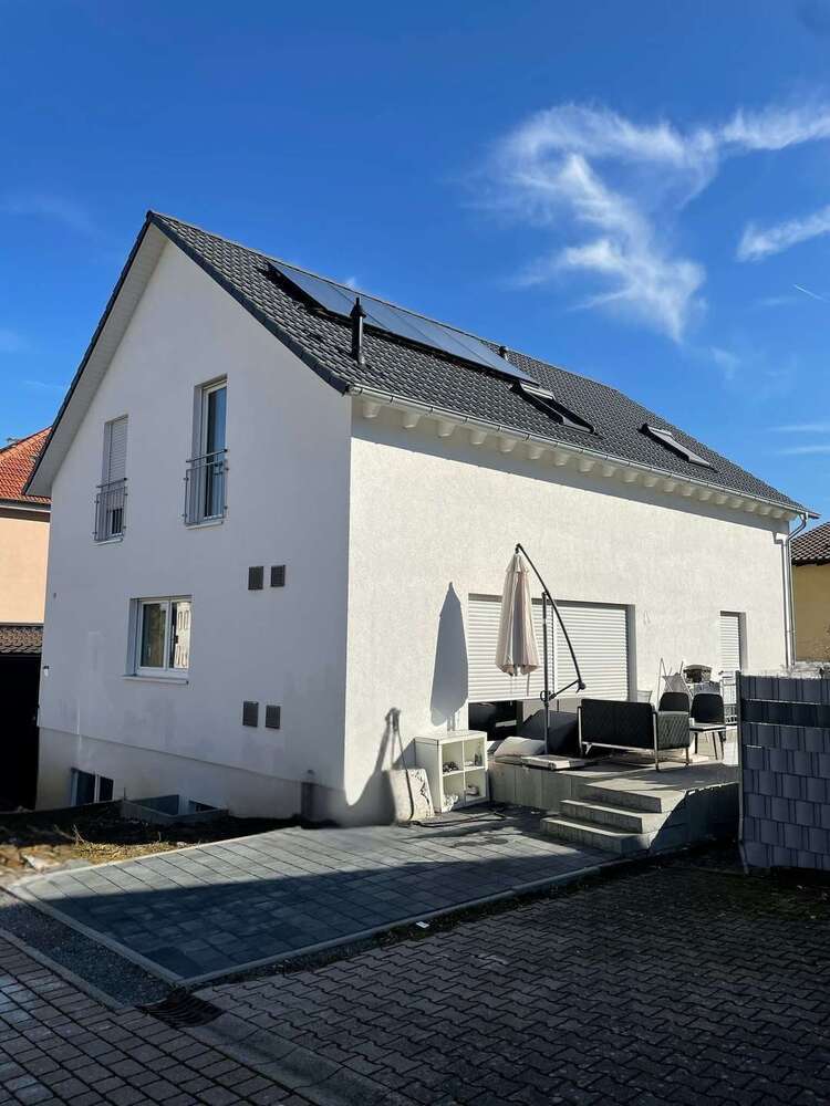 Wohnung zum Mieten in Birkenfeld 900 € 80.08 m²