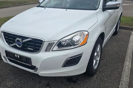 Volvo XC60 137.500 km 13.900 € Waghäusel 68753