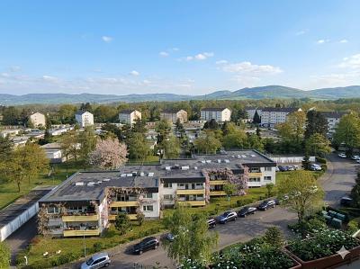 SCHWARZWALDBLICK MIT SCHWIMMBAD UND SAUNA - Etagenwohnung Rastatt | Angebot:26966157